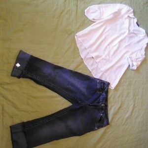 Causal long sleeve top and blue jean capri